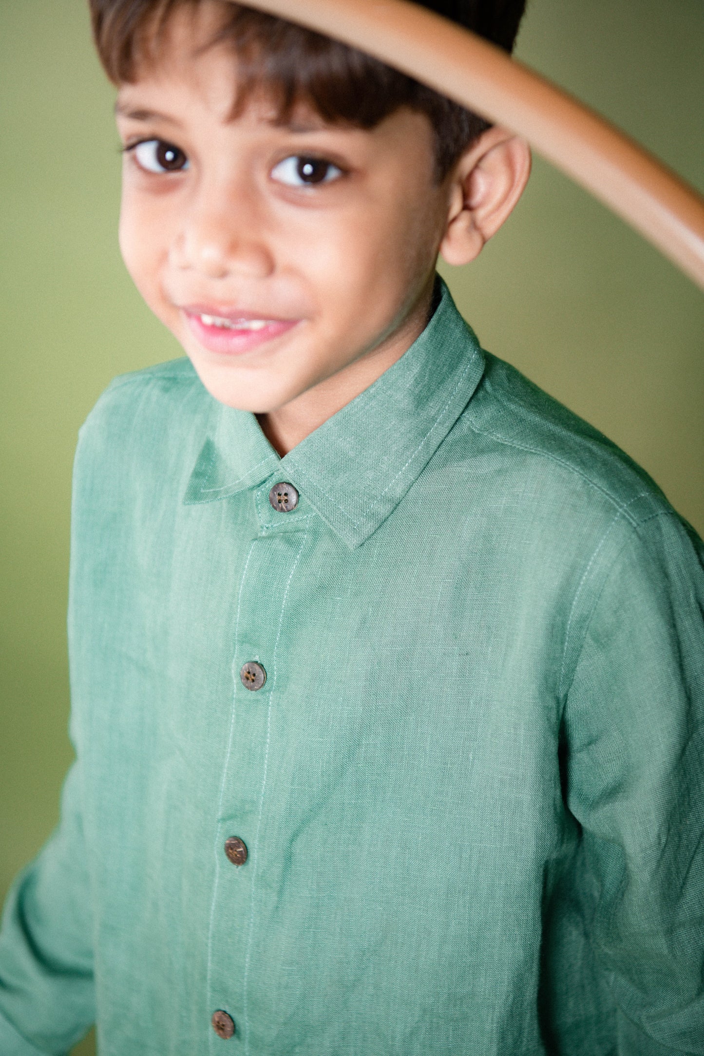 Do me a solid green Junior, Long sleeve shirt, Material: Linen