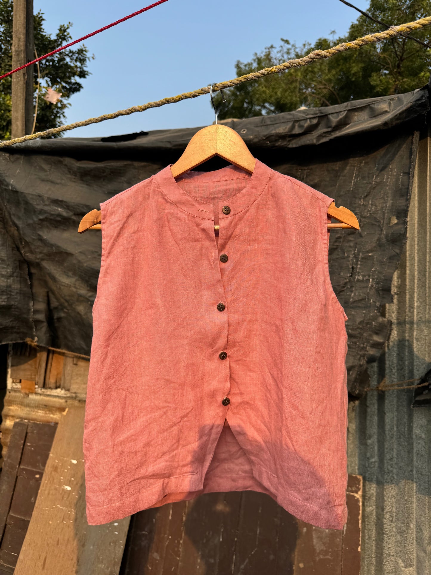 Say No to Sleeves - Red linen top