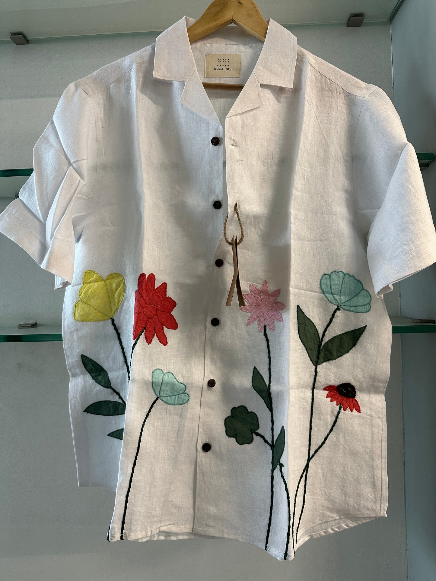 Flowers, Some linen shirt