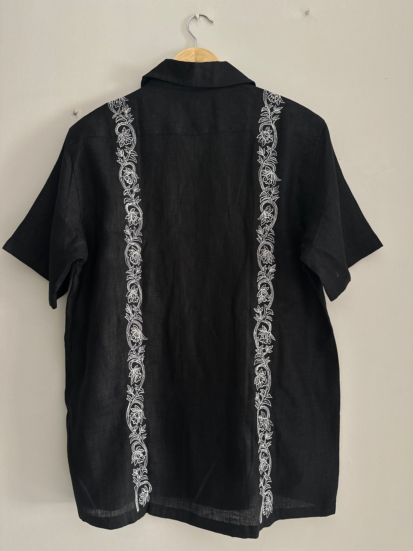 Verticals on black linen shirt