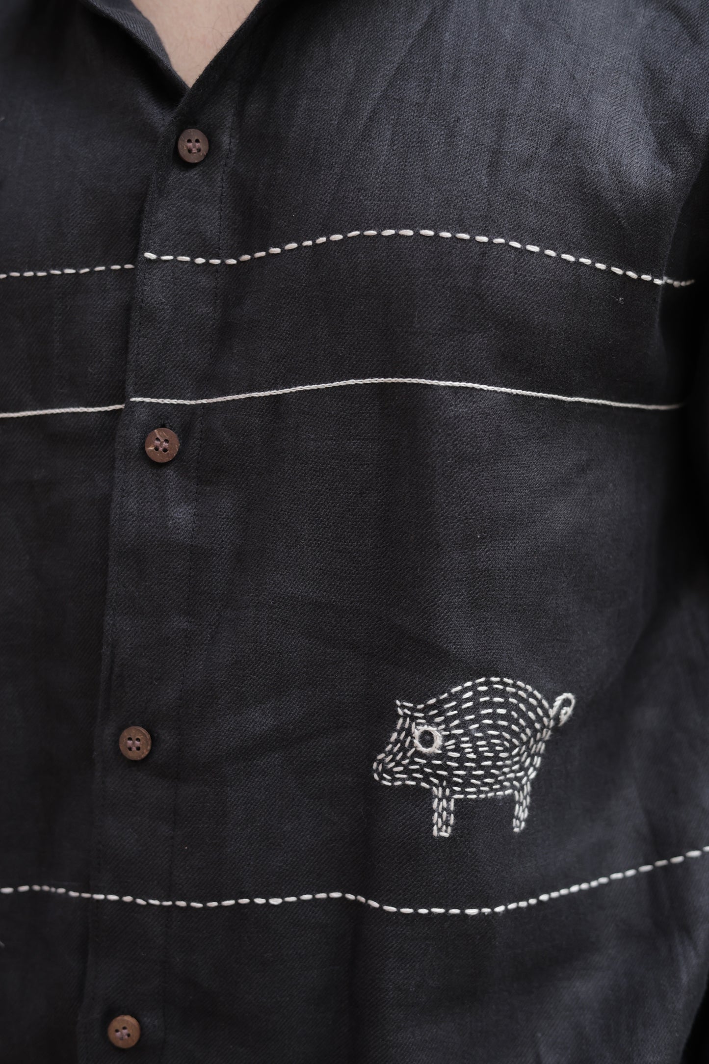 The Piggy Shirt, Long sleeve shirt, Material: Linen, Front details