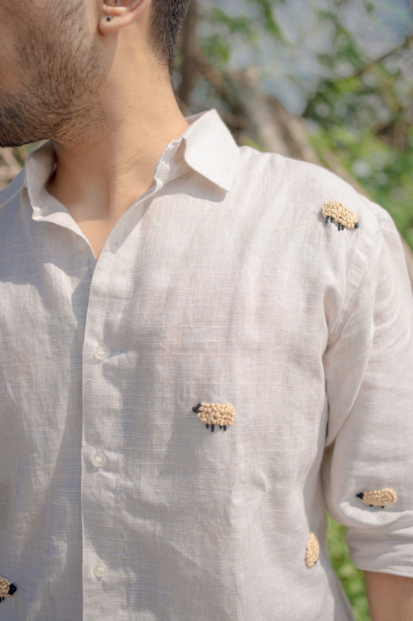 close-up view of sustainable linen fabric of sheep shirt, Black sheep, Long sleeve shirt, Material: Linen, Close up